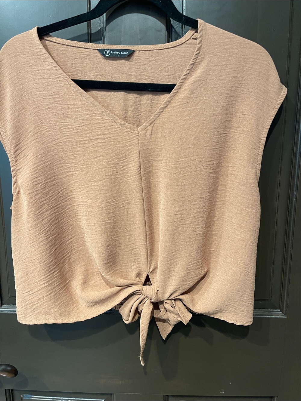 PrettyLittleThing Taupe Tie-Front V-Neck Crop Top